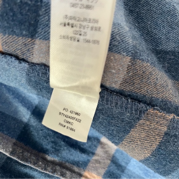 Patagonia Long-Sleeved Organic Cotton Midweight Fjord Flannel Shirt - Picture 14 of 15